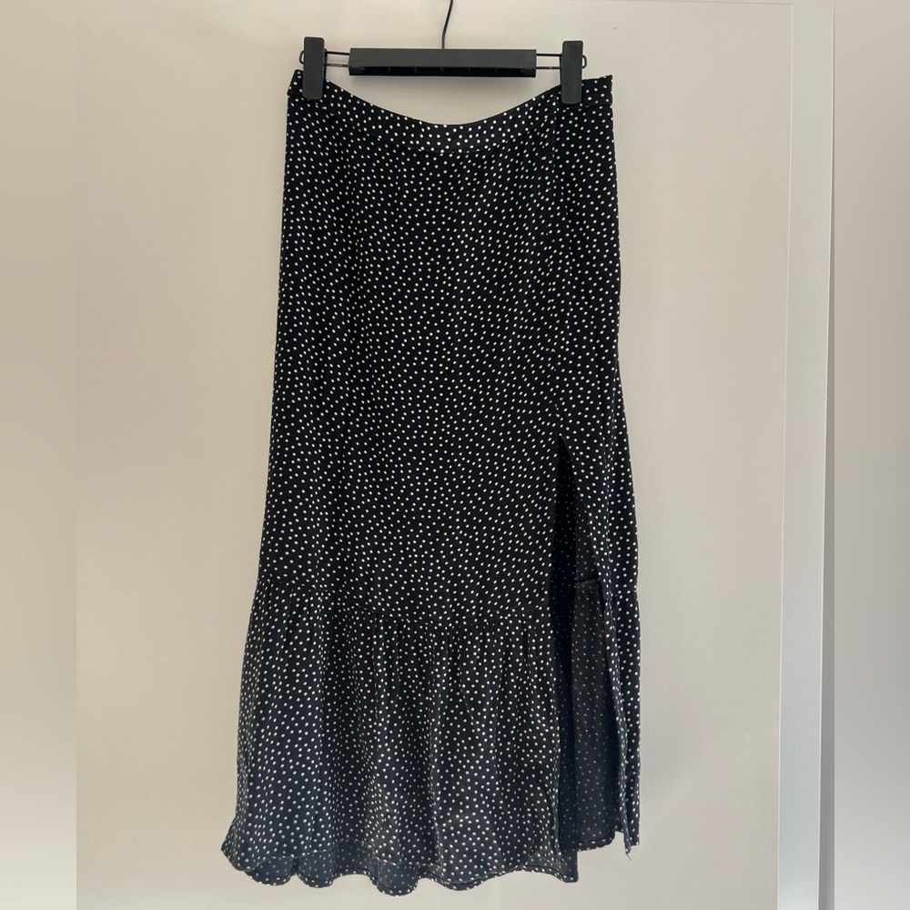 Abercrombie & Fitch Black and White Skirt